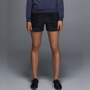 Lululemon Noir Short